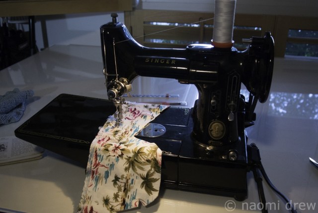 Featherweight 222K and Flamingo Friend